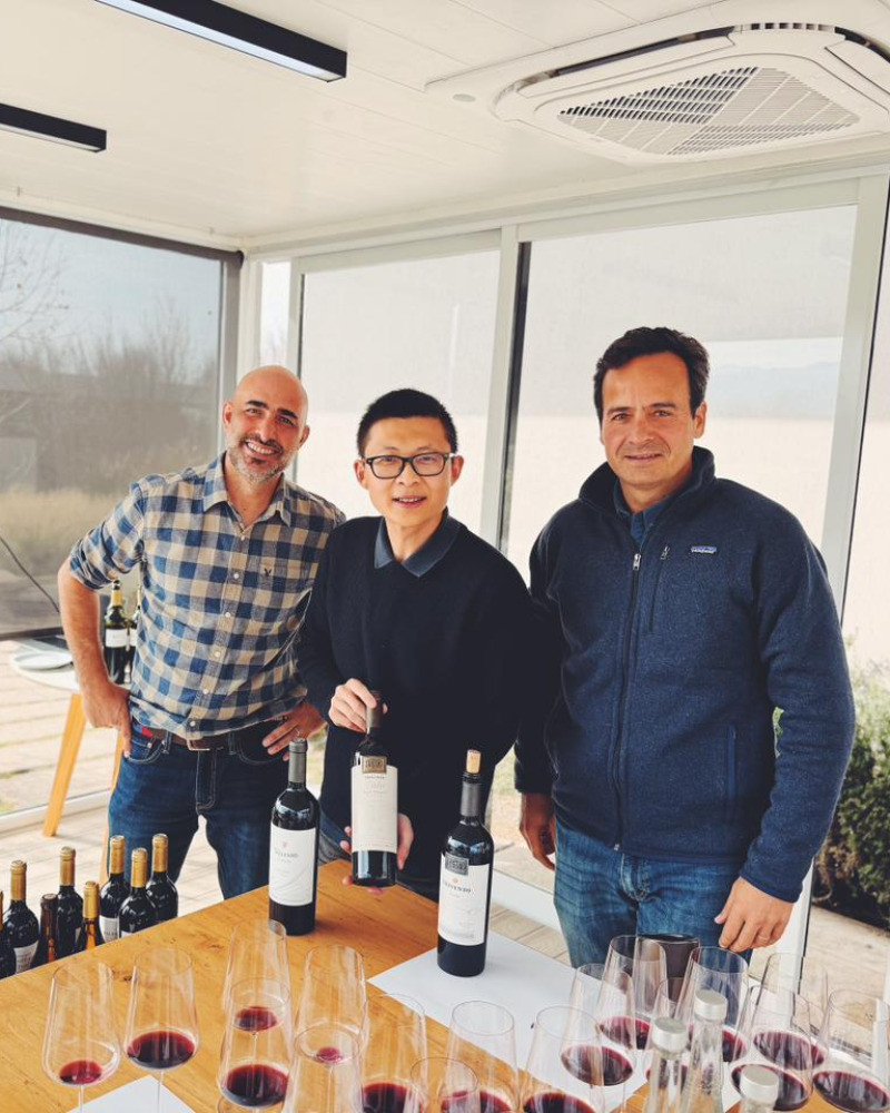 Zekun Shuai: cómo observa el vino un editor de JamesSuckling